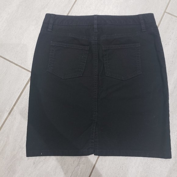 Gap Black Denim Skirt - Picture 6 of 6